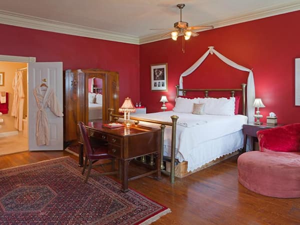 Image for Washington, D.C., Offers a Mix of History and Culture