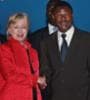 Featured image for Clinton begins Africa tour in Kenya