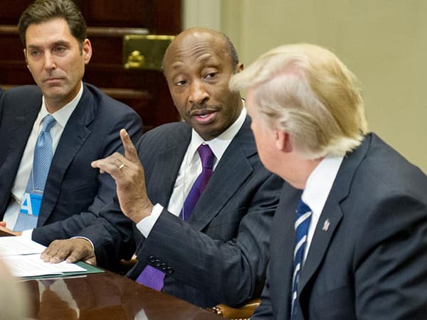 Featured image for Merck CEO Ken Frazier Leads Executive Exit from Trump&#8217;s American Manufacturing Council Amid Charlottesville Remarks