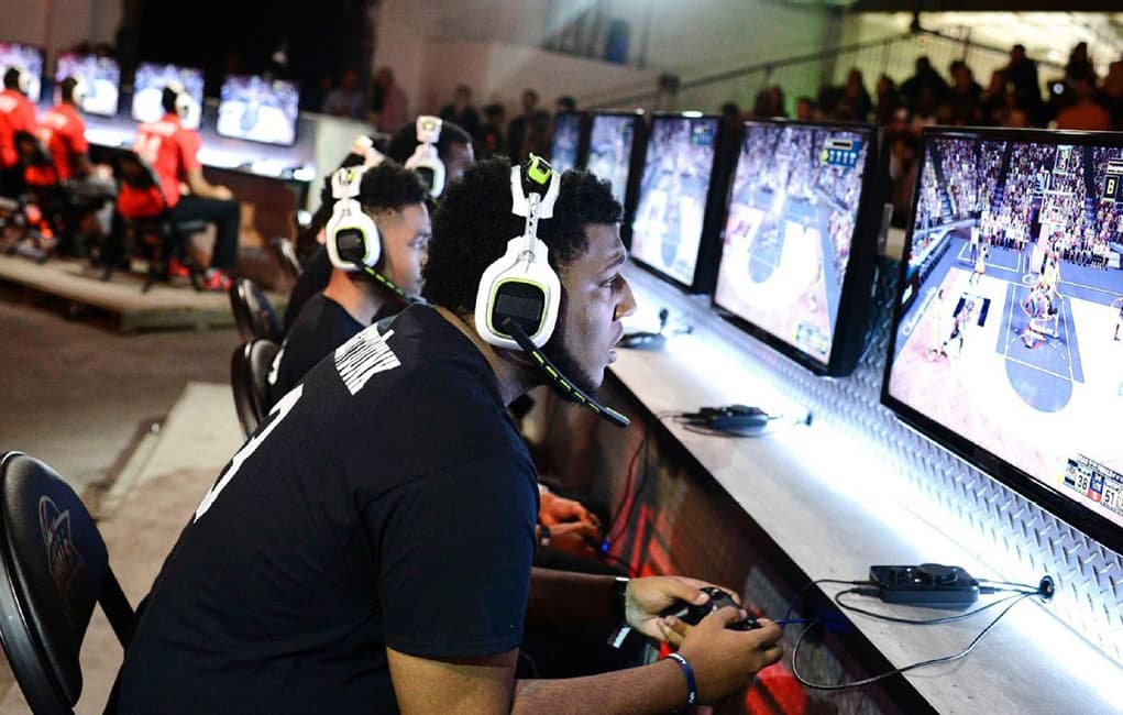 Featured image for Several Lucky Guys to Make $32,000 in NBA2K Video Gaming League