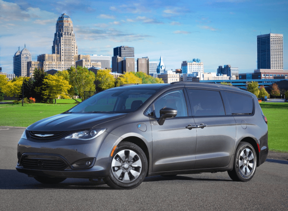 Featured image for What?s Next? A Hybrid Minivan. The 2018 Chrysler Pacifica Hybrid Limited