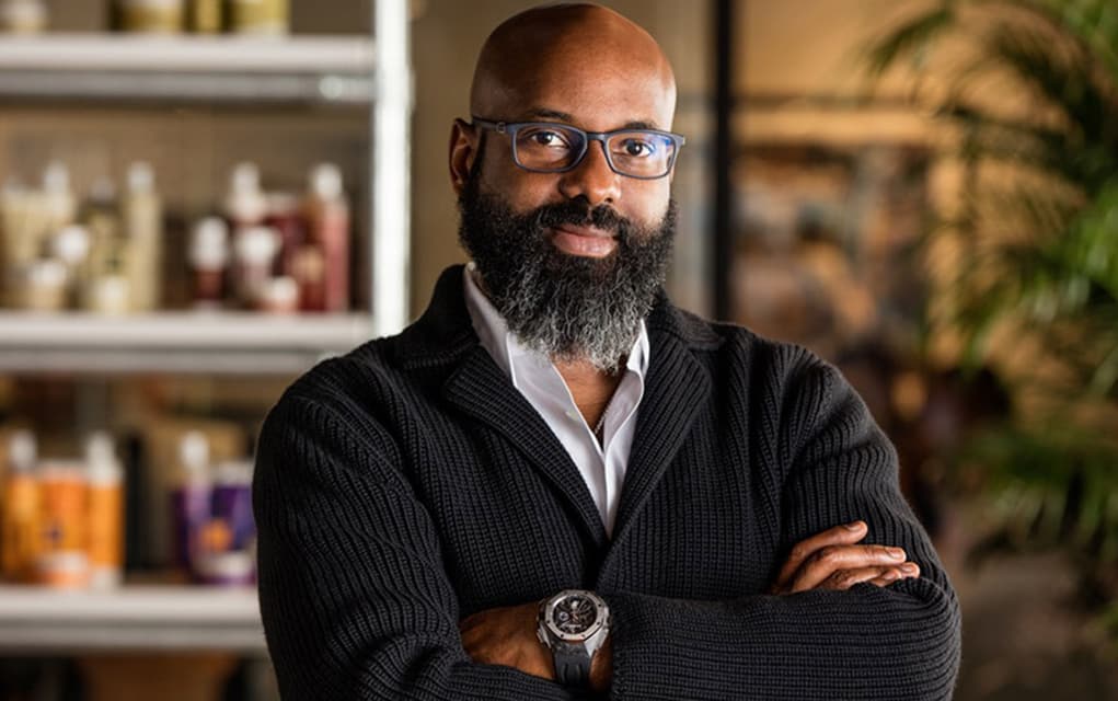 Featured image for Richelieu Dennis, Shea Moisture Founder, Launches $100 Mil Fund for Women of Color Entrepreneurs