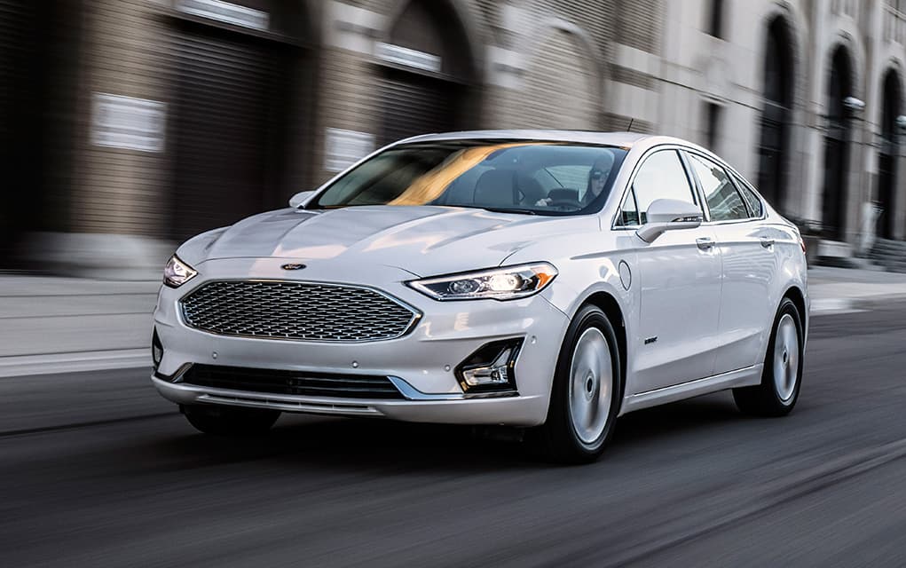 Featured image for 2019 Ford Fusion Energi Increased Battery Power