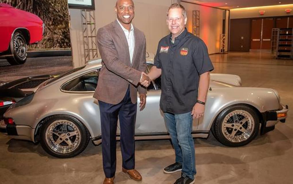 Featured image for Walter Payton’s ‘Baby’ — his Porsche 930 Turbo — is For Sale