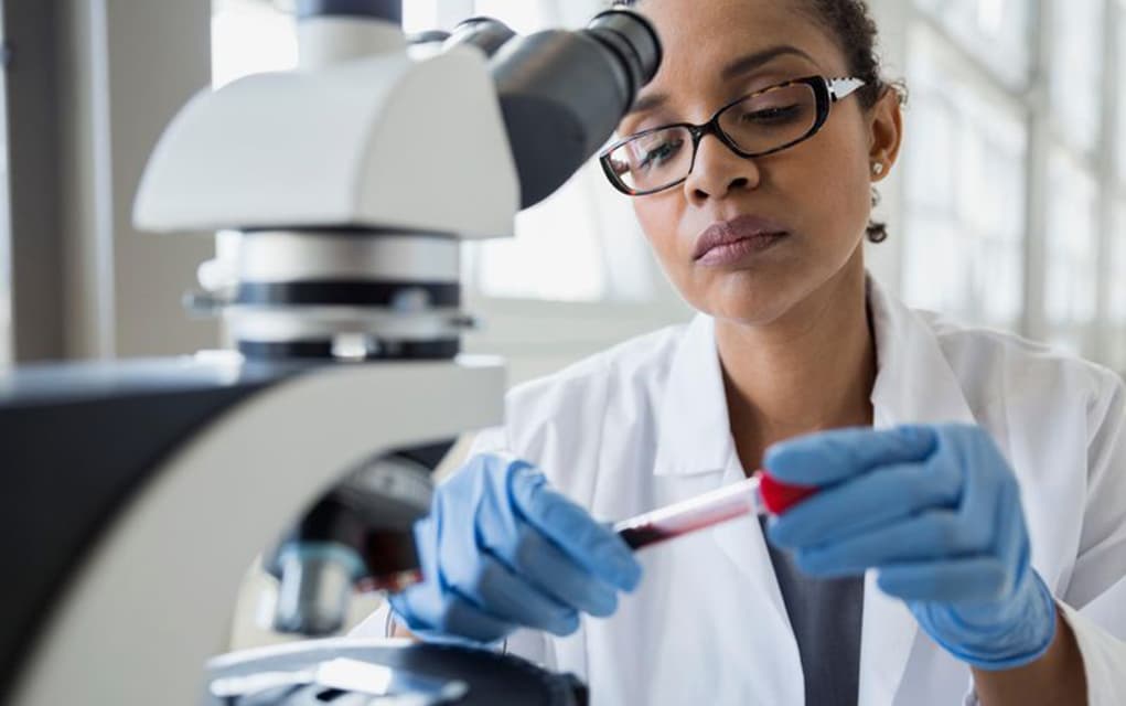 Featured image for Female Scientists Receive on Average About $40,000 Less in Federal Funding