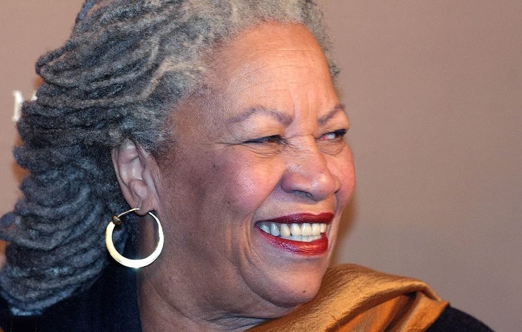 Featured image for Toni Morrison Dead at 88: ‘Beloved’ Author Captured Tragic, Joyful Complexion of Life and Race