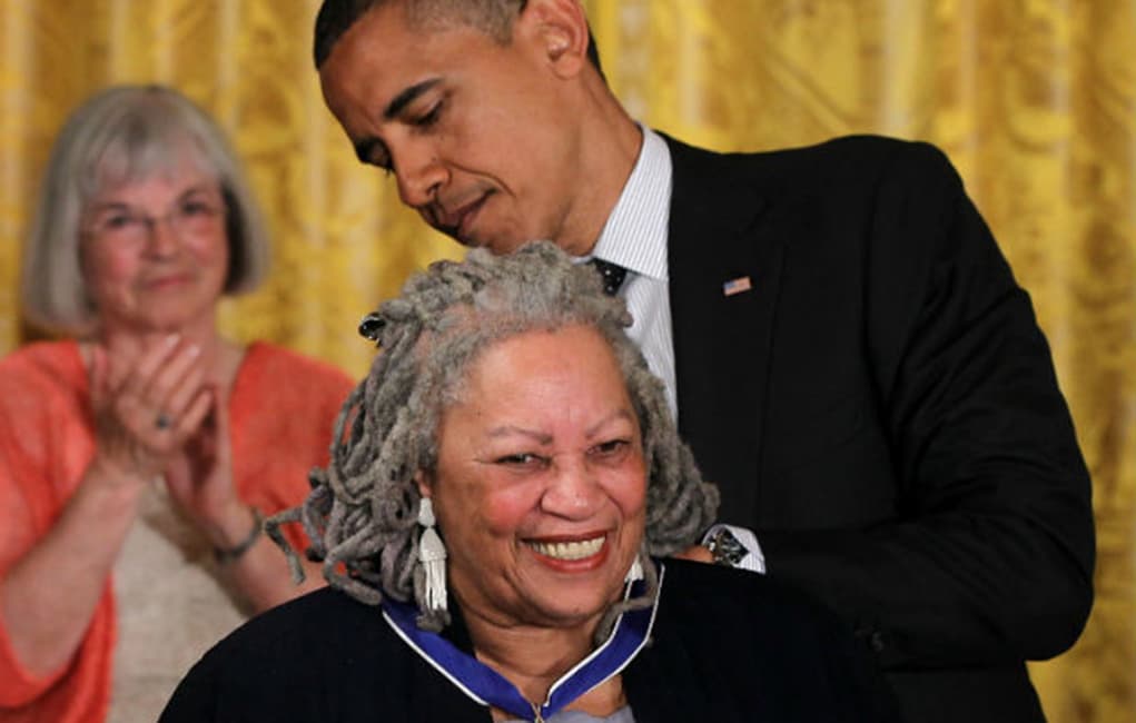 Featured image for Read Barack Obama’s Tribute to ‘National Treasure’ Toni Morrison