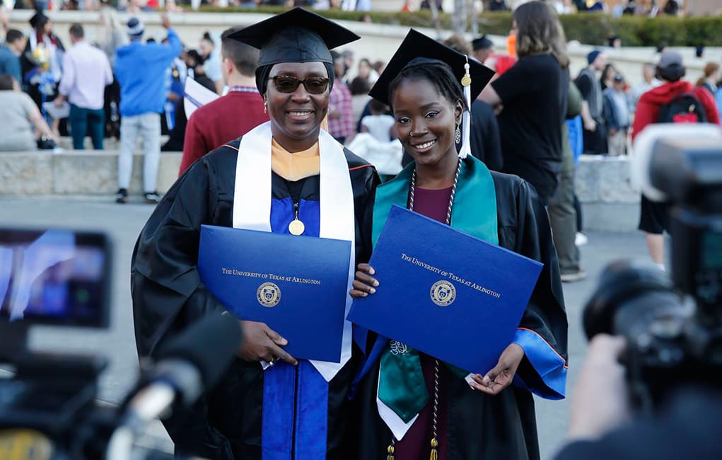 Featured image for Sacrifice Led to Mother and Daughter Earning Degrees on Same Day: ‘Education is Everything’