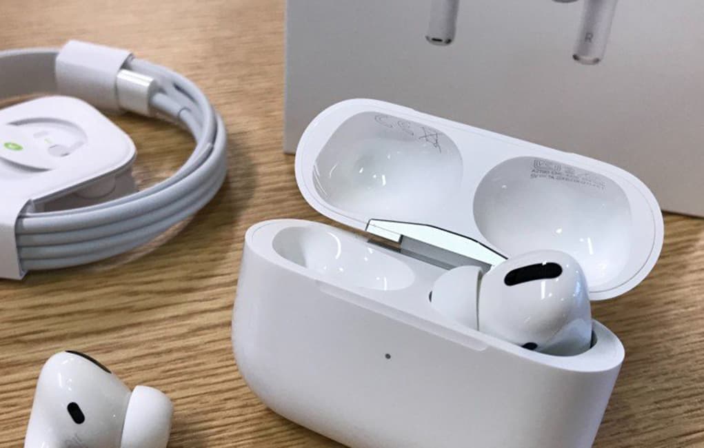 Featured image for Tech Review: AirPods were Great, and AirPods Pro are Better