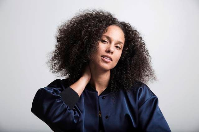 Featured image for Alicia Keys Producing PBS Documentary on Legendary Black Female Entertainers