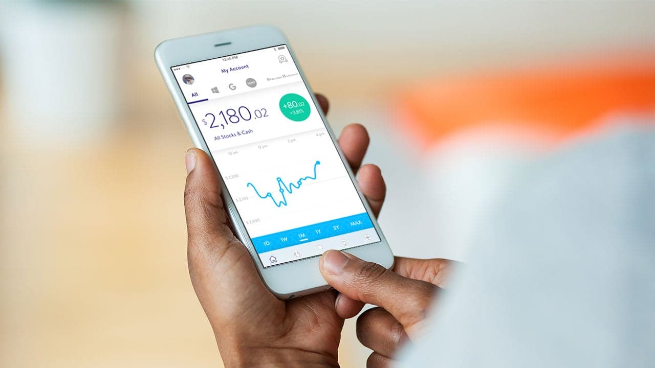 Featured image for 6 Best Investment Apps in July 2020