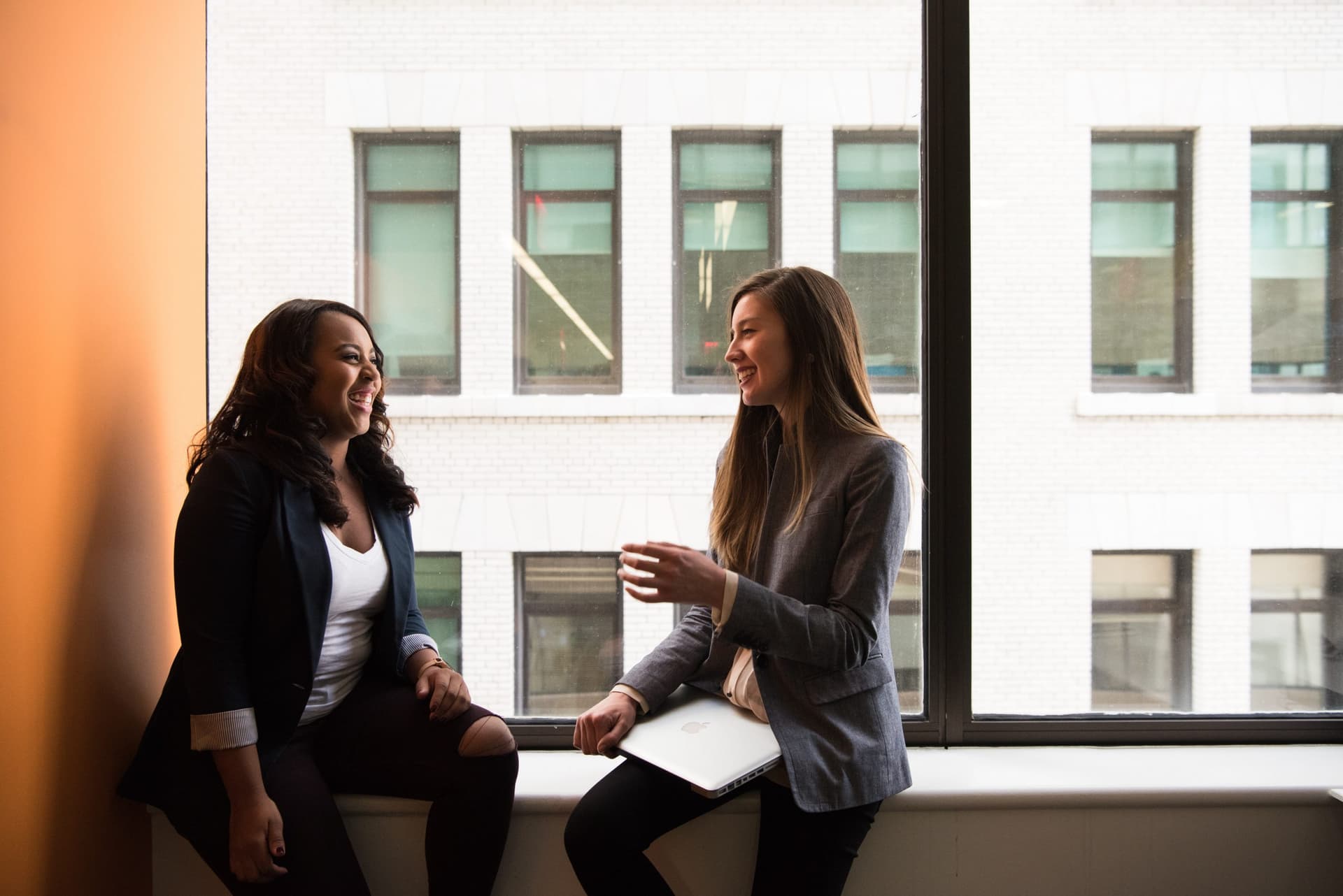 Featured image for 5 Tips To Have Better Business-related Conversations