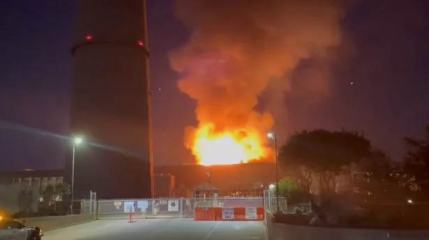 Featured image for World&#8217;s Largest Battery Plant &#8211; Moss Landing Power Plant On Fire In Central California