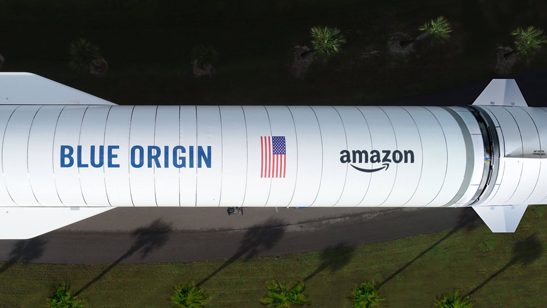 Featured image for Blue Origin Vs SpaceX: New Glenn&#8217;s Historic Launch