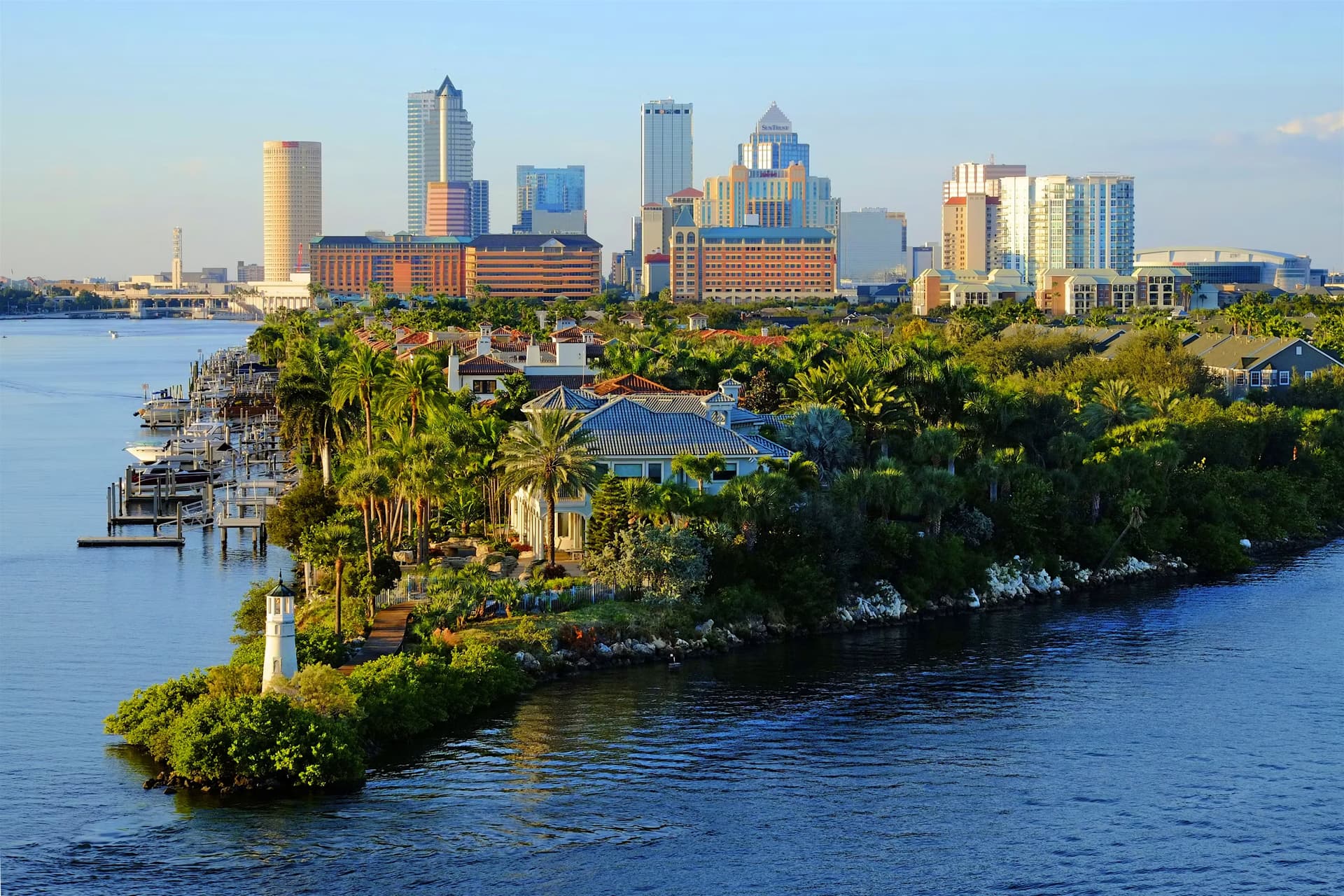 Featured image for Best 5 Neighborhoods in Tampa for Retirees: Live A Perfect Golden Age