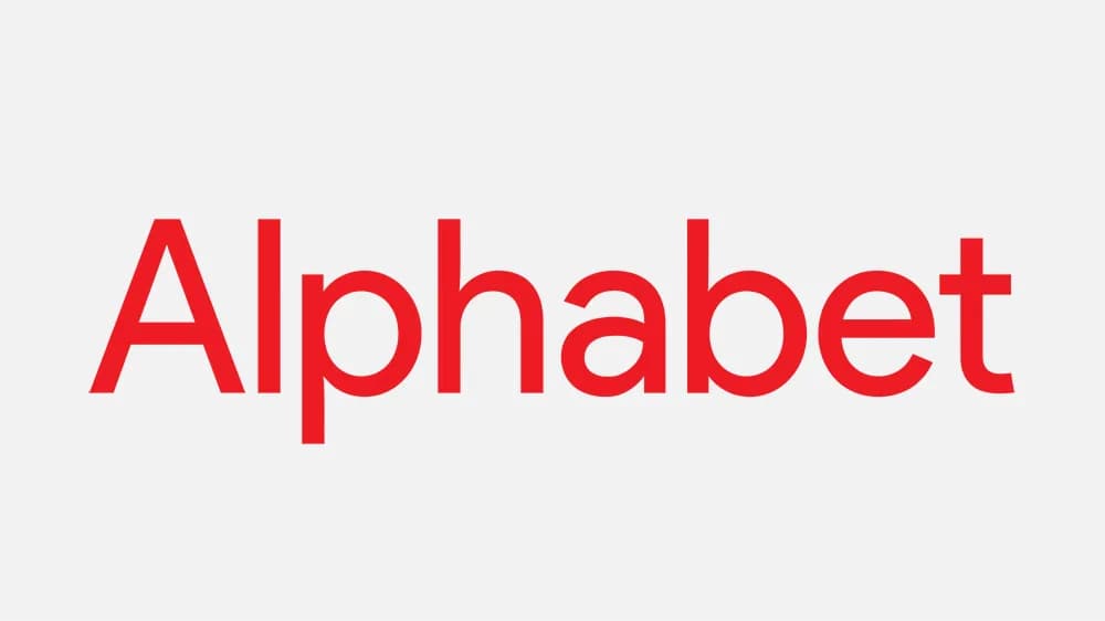 Featured image for Alphabet Q4 Earnings: AI, Cloud &#038; YouTube Drive Record Growth