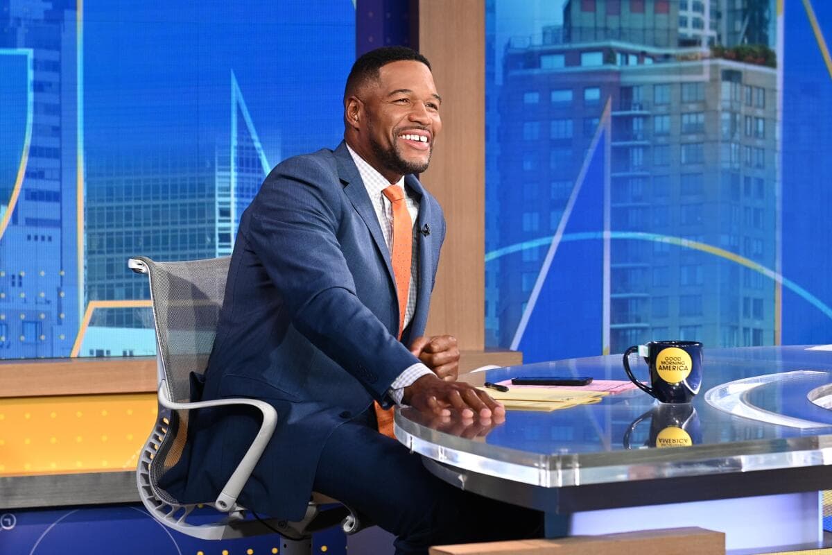 Featured image for Michael Strahan Quits Good Morning America, Leaves $20 Million on the Table