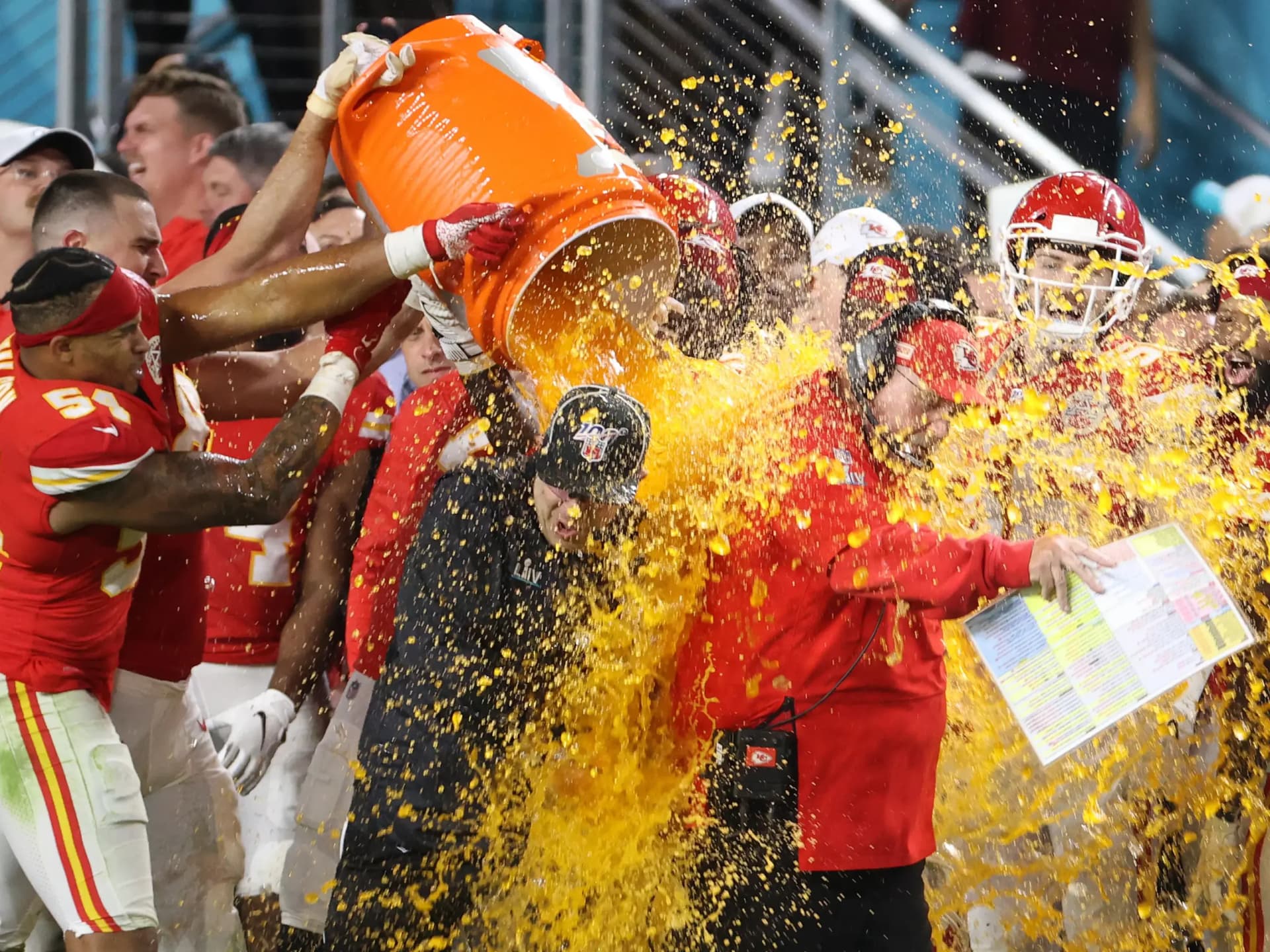 Featured image for Super Bowl 2025 Gatorade Color Revealed – Bet Results!