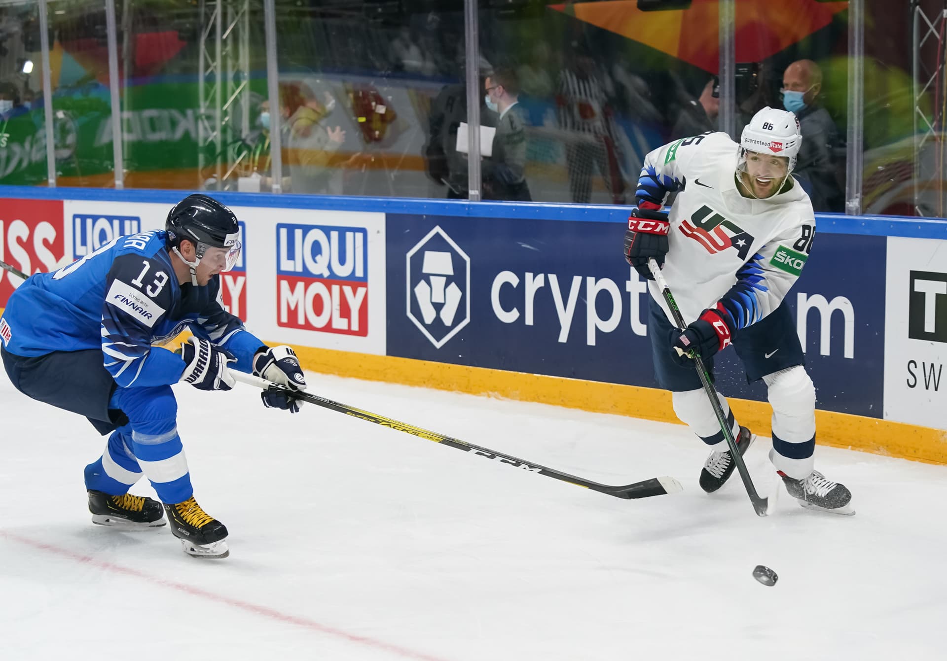 Featured image for Sweden Edges USA 2-1 in Four Nations Thriller | USA vs. Sweden