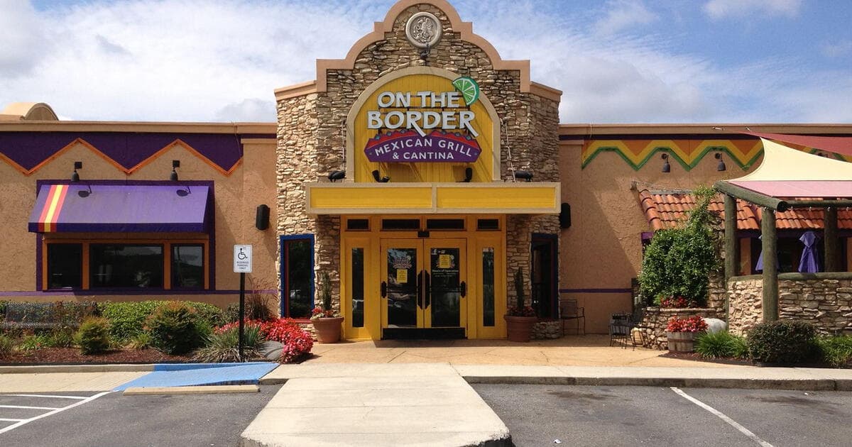 Featured image for Mexican Chain Closes 77 Locations Over Bankruptcy: Chapter 11 Bankruptcy Filed