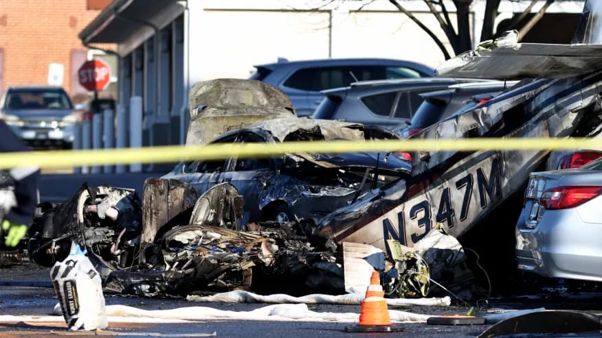 Featured image for Plane Crashes Into Retirement Village Parking: Multiple People Reportedly Injured