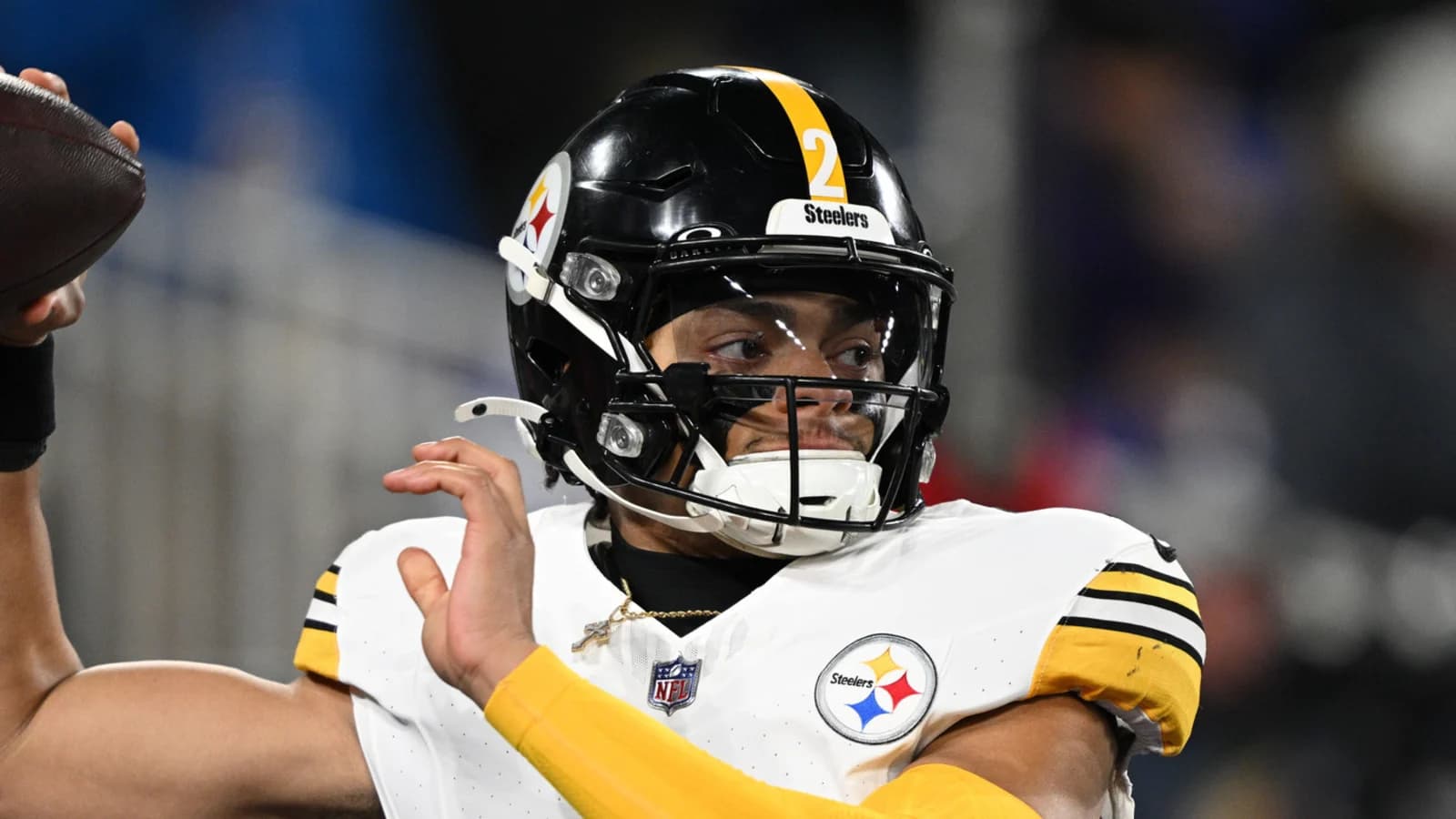 Featured image for Steelers’ $40M QB Signing Flop: Justin Fields Joins New York Jets