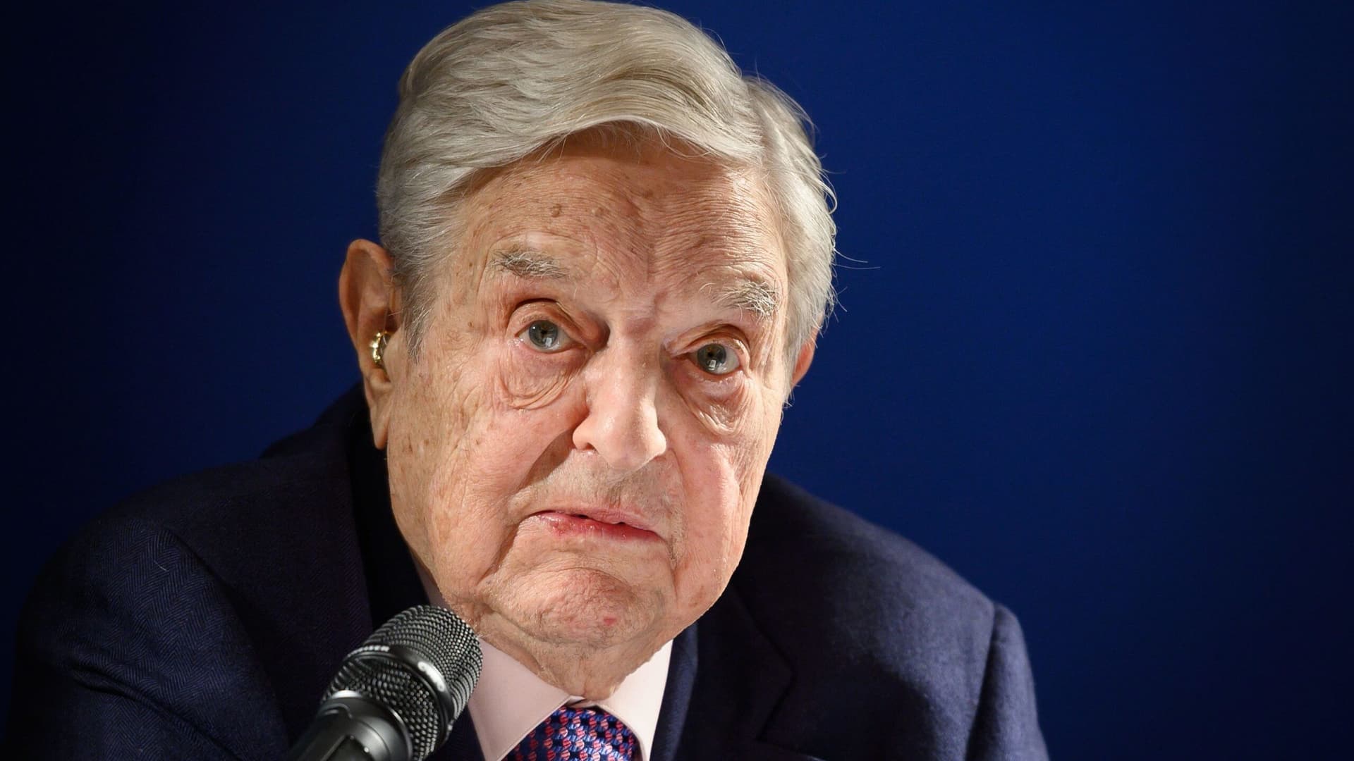 Featured image for George Soros and the Tesla Controversy: Elon Musk’s Allegations and the Broader Implications