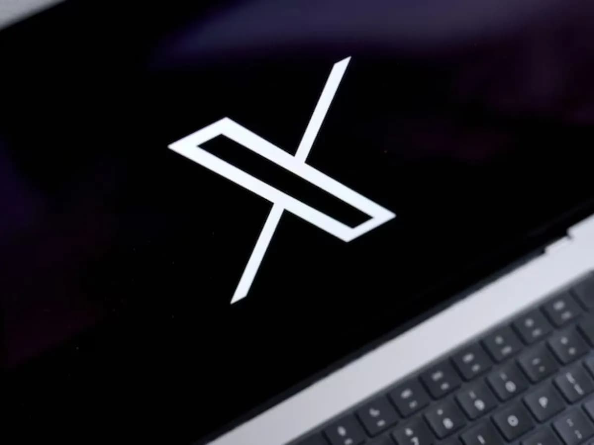 Featured image for X Down Worldwide: Global Outage Hits Elon Musk Owned X App