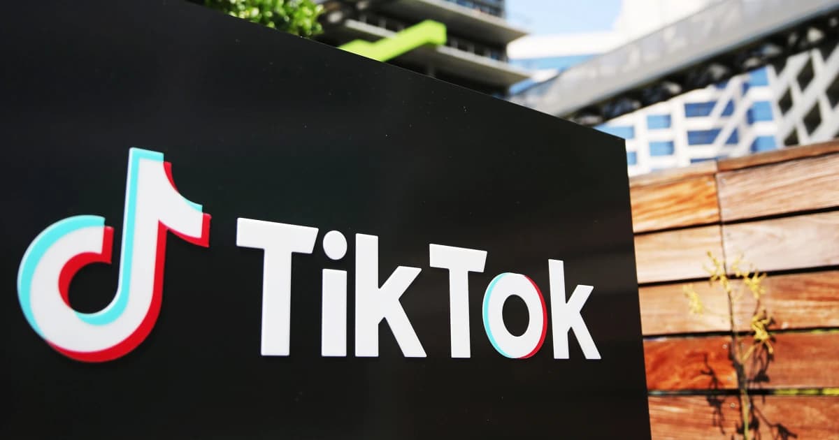 Featured image for TikTok Negotiations for U.S. Operations: Will Oracle Take Control Before April 5?