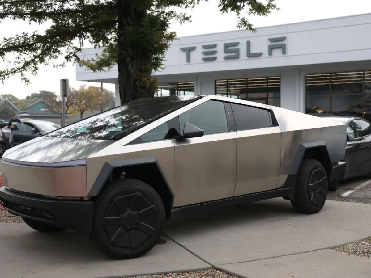 Featured image for Cybertruck Trade-In Program Begins: Trade Your Car for a Tesla Pickup
