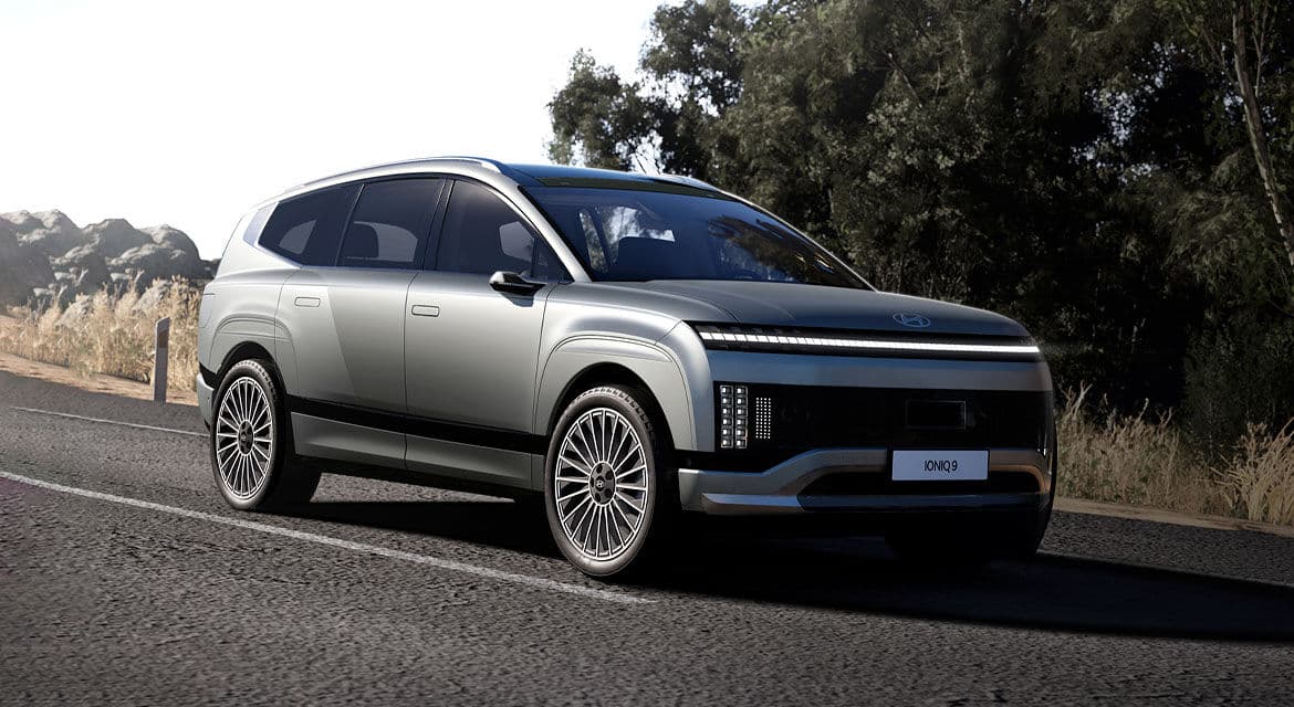 Featured image for Hyundai Ioniq 9 Price, Specs &#038; Features | Made-in-USA Electric SUV