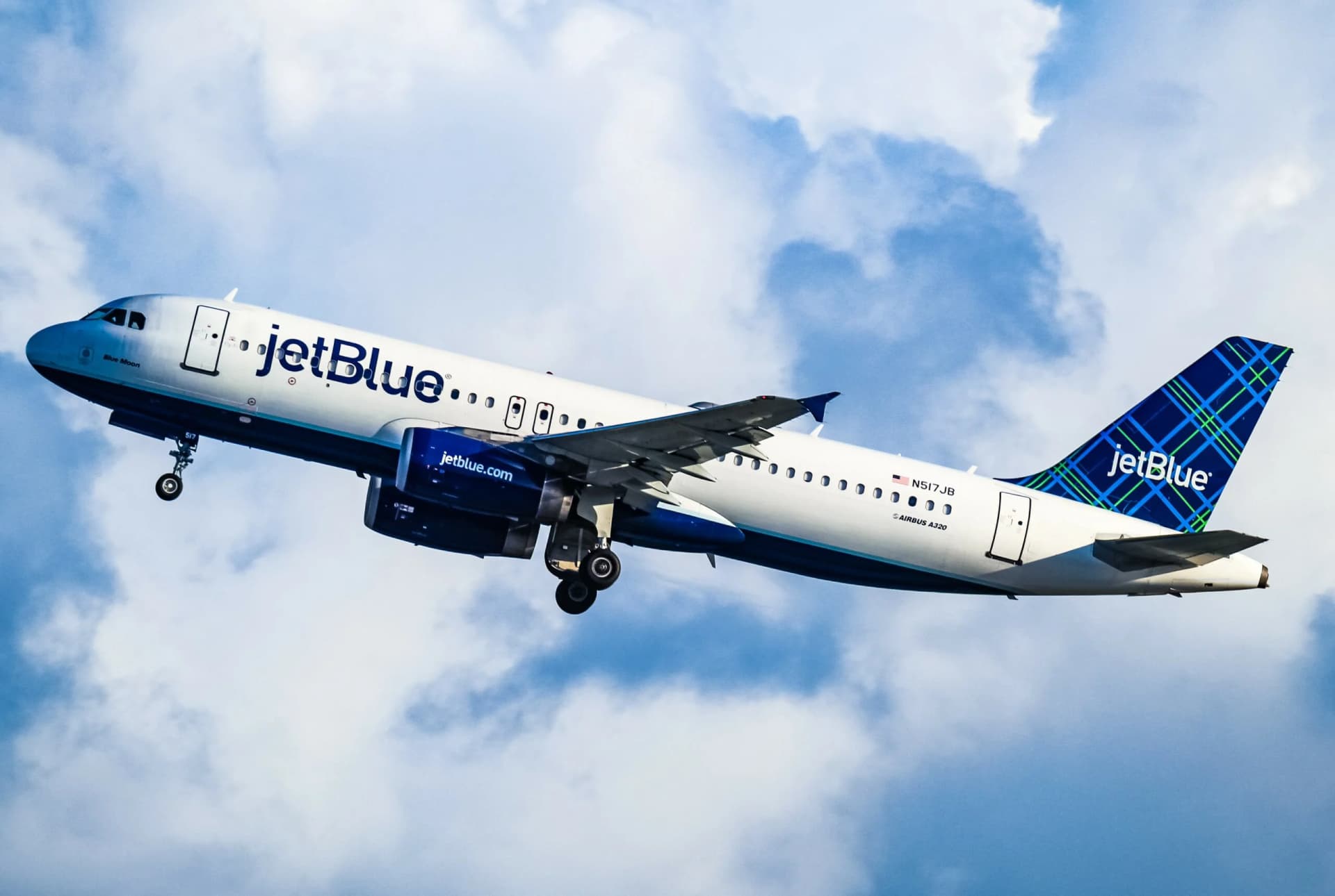 Featured image for JetBlue and United Airlines Plans New Partnership After Split with American