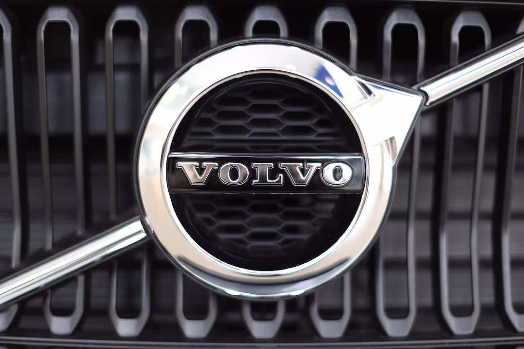 Featured image for Volvo Recalls Over 400,000 U.S. Vehicles Due to Rear View Camera Malfunction