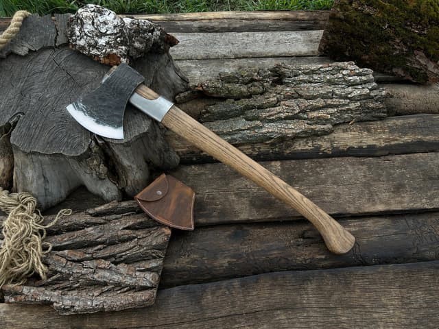axe
