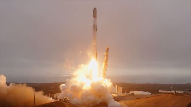 26 Starlink Satellites