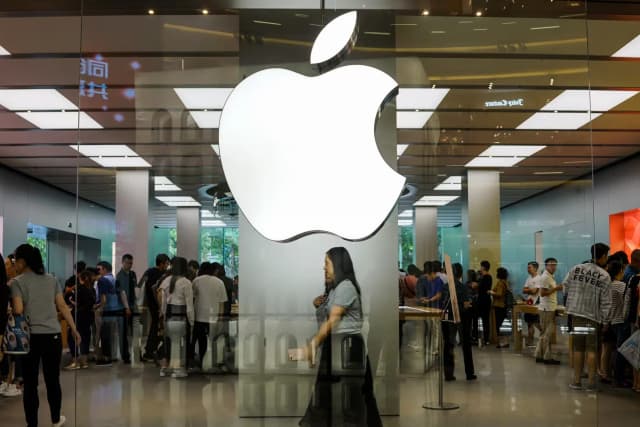 Apple Stock Price Target