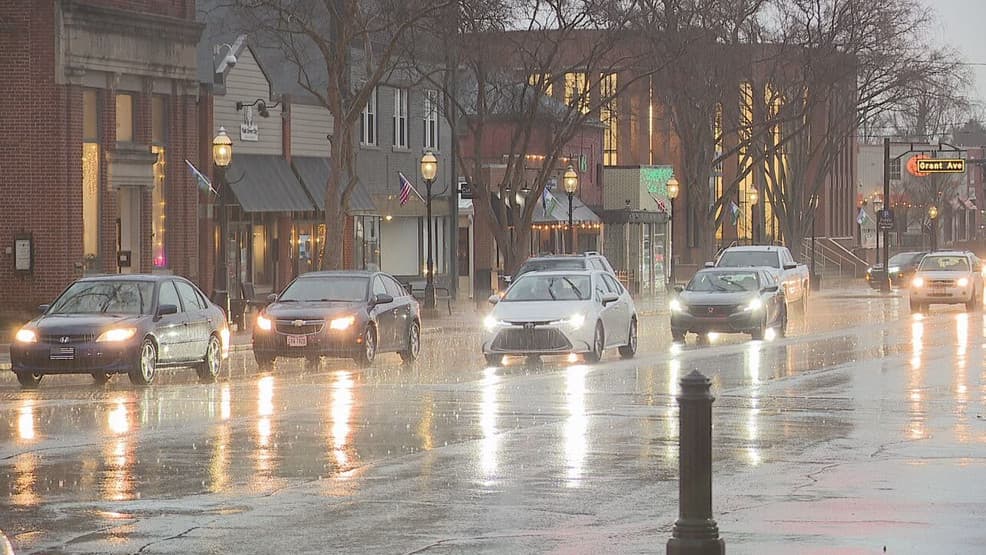 Featured image for Rainy Weekend in Columbus: Weather Warnings, Flood Alerts &#038; Outdoor Impact