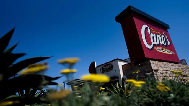 Raising Cane’s to Open 100 New Stores in 2025
