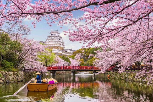 best time to visit Japan