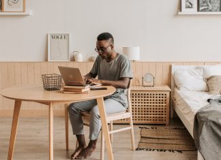 5 Tips For Staying Fit While Working From Home