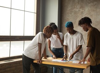 Traction or Bust: How to Sharpen Your Competitive Edge in the Race for Startup Investment