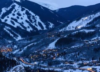 Best Places to Snowboard in the U.S. for Beginners | Ski Destinations Best Places to Snowboard in the U.S. for Beginners