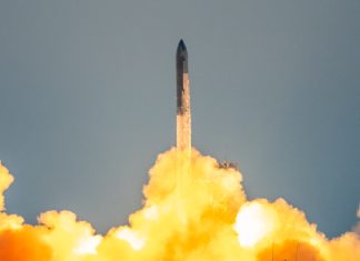 SpaceX Starship Test Flight: Explosion, Consequences & Safety Measures SpaceX Starship Test Flight