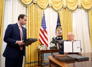 Trump Signs Crypto Executive Order: No to CBDs, Yes to Crypto Growth Trump Signs Crypto Executive Order