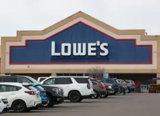 Lowe’s $1,500 Discount Blunder Apology & Loyalty Crisis Lowe’s $1500 Discount Blunder