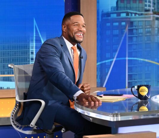 Michael Strahan Quits Good Morning America, Leaves $20 Million on the Table Michael Strahan Quits Good Morning America
