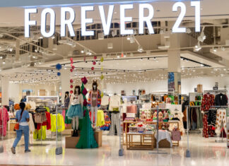 Forever 21 Store Closures Amid Potential Second Bankruptcy: Is The Famous Fashion Store Really Closing? Forever 21