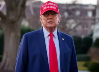 Trump Tariffs Are ‘An Act Of War’ Says Warren Buffett: Find Out What The Legendary Investor Thinks About The Tariffs trump tarrifs