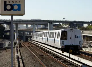 BART Trains Shut Down All Trains in Bay Area BART Trains Shut Down All Trains in Bay Area