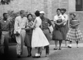 Federal Court Lifts 20-Year School Desegregation Order in LA Federal Court Lifts 20-Year School Desegregation Order in LA